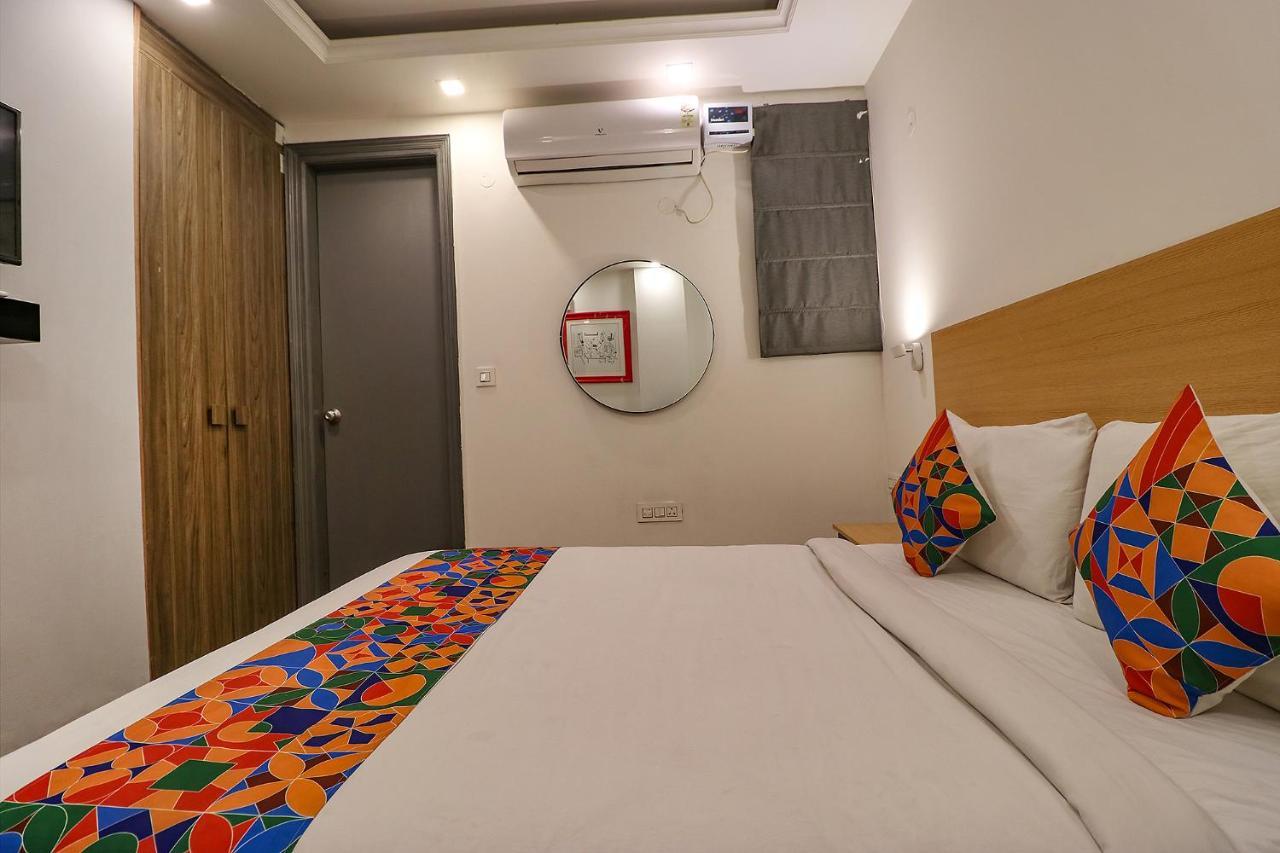 Fabhotel The Chaitanyas Rohini Sec 18 Delhi  Buitenkant foto