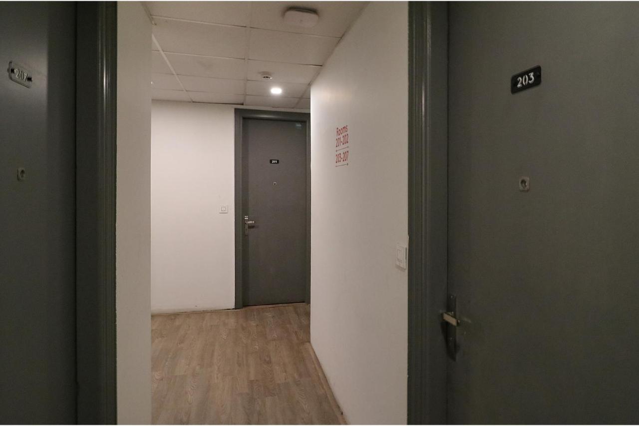 Fabhotel The Chaitanyas Rohini Sec 18 Delhi  Buitenkant foto